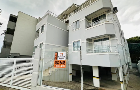 Apartamento com 2 quartos em Pedra Branca, Palhoça