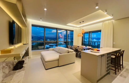 Apartamento com 2 quartos em Pedra Branca, Palhoça