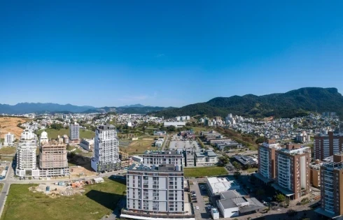 Apartamento com 2 quartos em Pedra Branca, Palhoça
