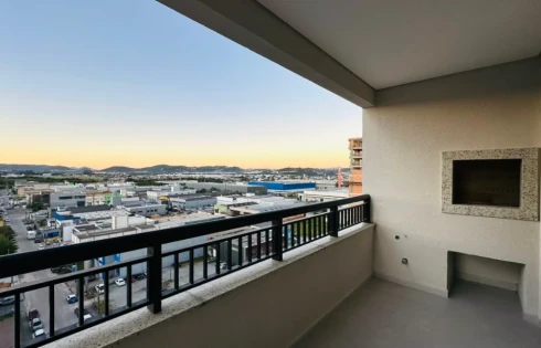 Apartamento com 3 quartos em Pedra Branca, Palhoça
