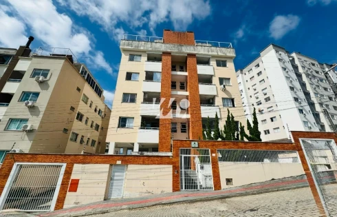 Apartamento com 2 quartos em Pedra Branca, Palhoça