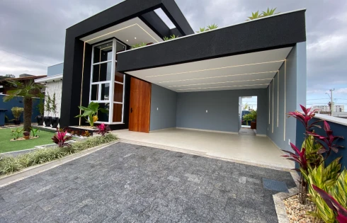 Casa com 3 quartos em São Sebastião, Palhoça