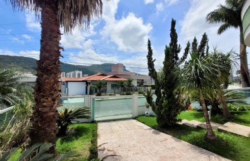 Casa com 3 quartos em Pedra Branca, Palhoça