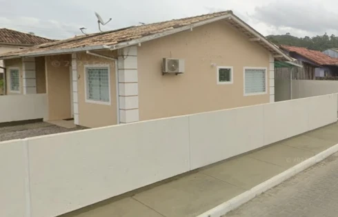 Casa com 2 quartos em São Sebastião, Palhoça