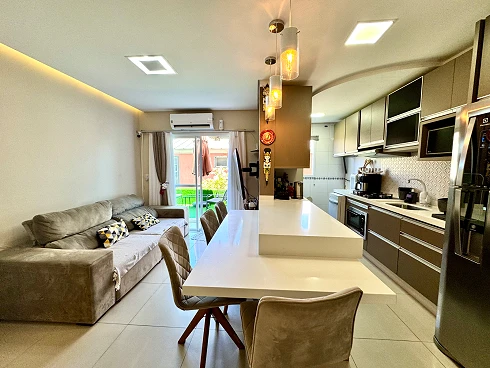 Apartamento com 2 quartos em Pedra Branca, Palhoça