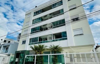 Apartamento com 2 quartos em Pagani, Palhoça