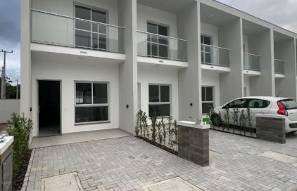 Sobrado Geminado com 2 quartos em Sertão do Maruim, São José