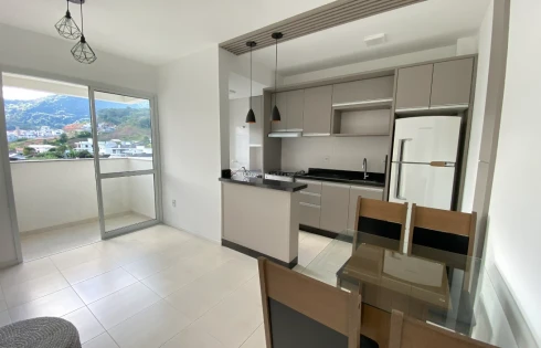 Apartamento com 2 quartos em Pedra Branca, Palhoça