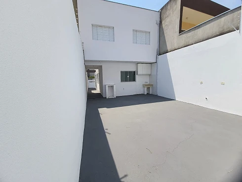 Casa com 3 quartos em San Marino, Caieireas