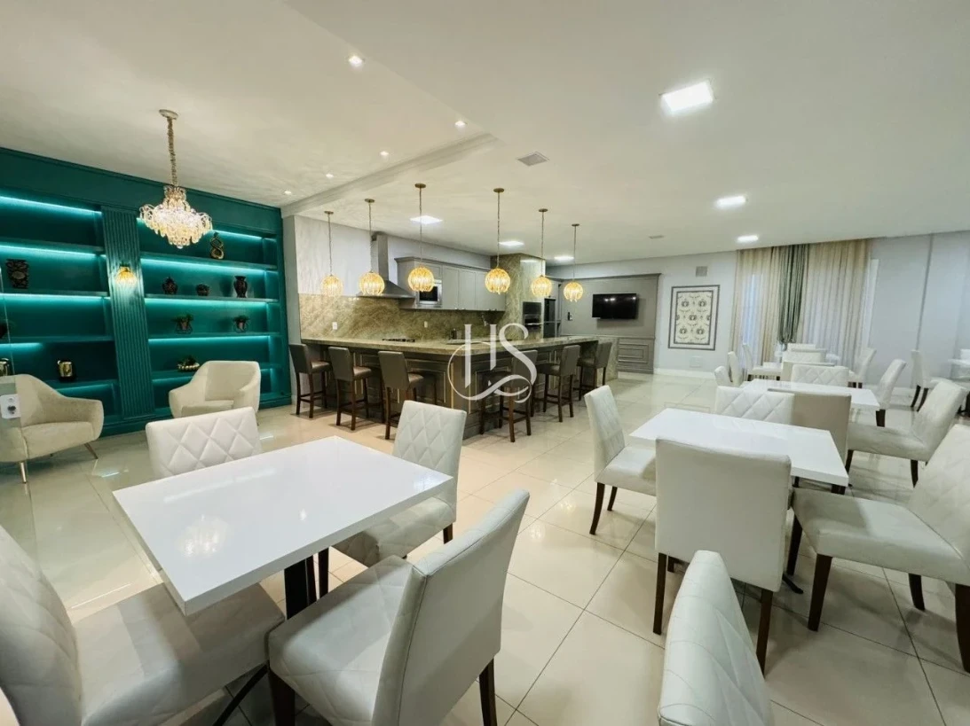 Apartamento em Centro, Palhoça. 3 quartos, 177m². Imagem 32 de 50