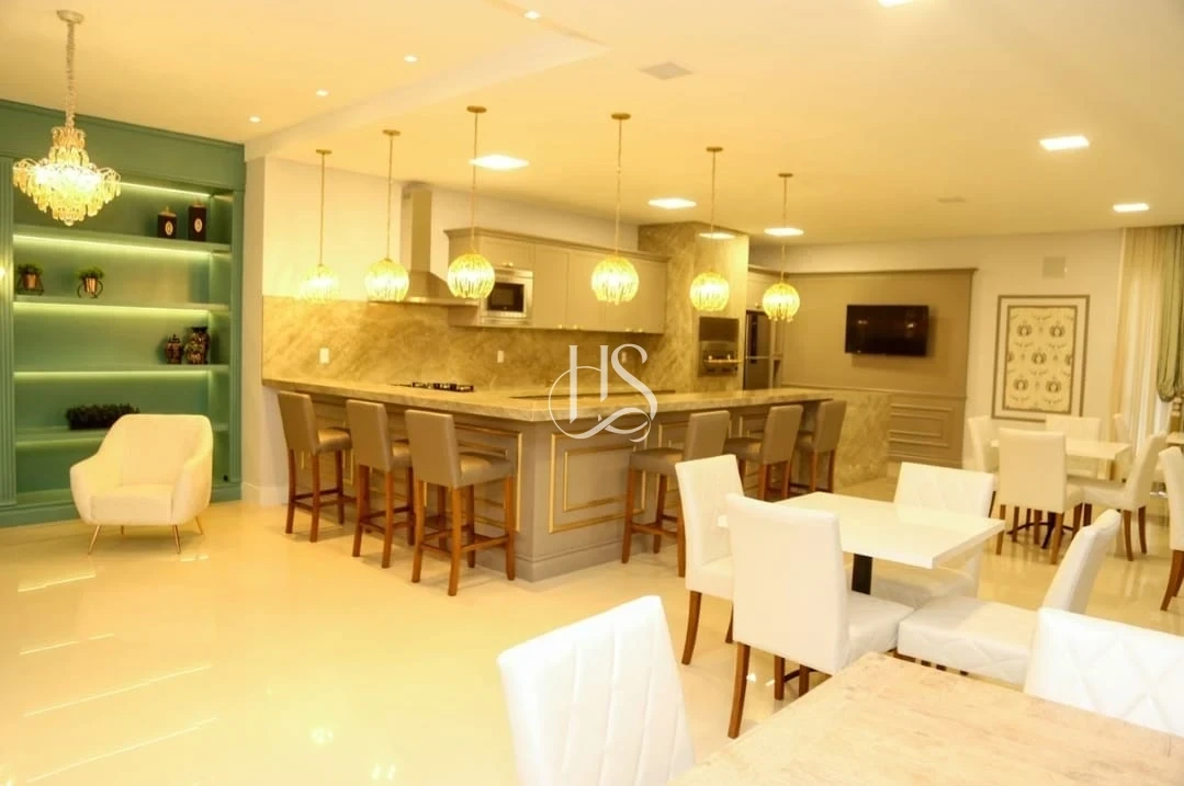 Apartamento em Centro, Palhoça. 3 quartos, 177m². Imagem 33 de 50