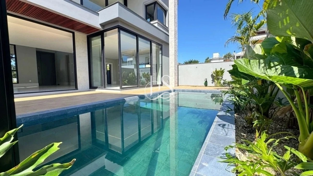 Casa em Pedra Branca, Palhoça. 4 quartos, 301m². Imagem 21 de 49