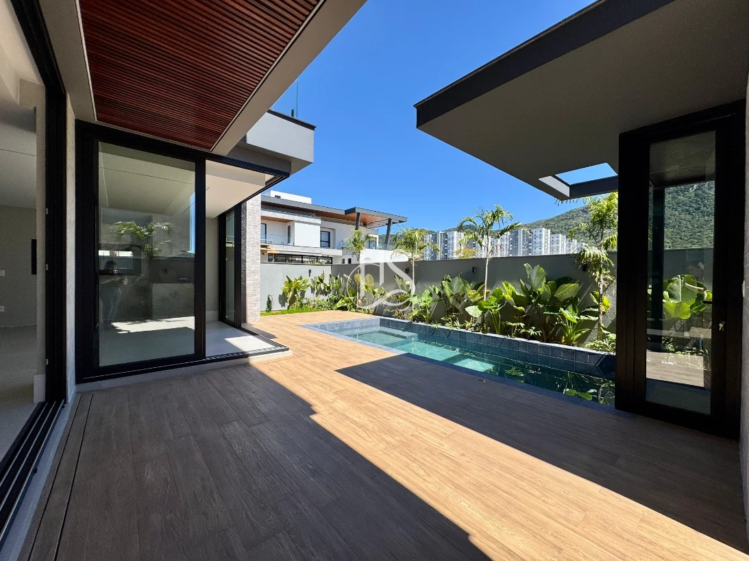 Casa em Pedra Branca, Palhoça. 4 quartos, 301m². Imagem 18 de 49