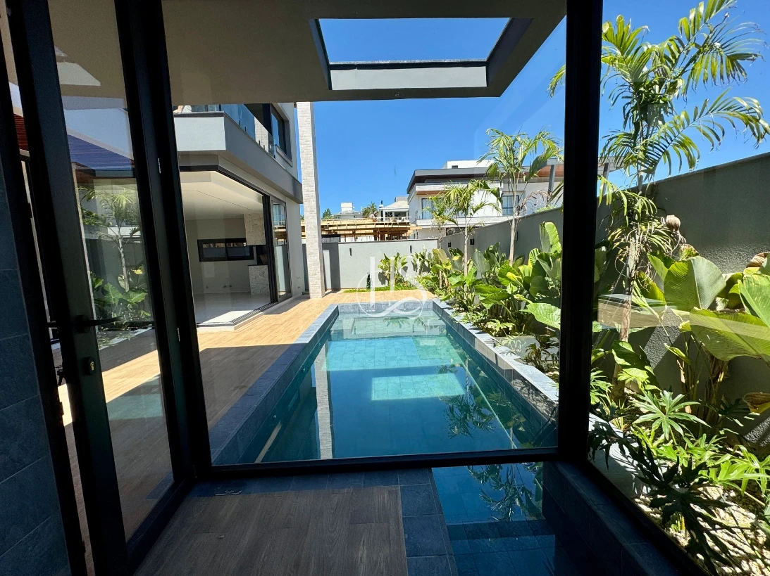 Casa em Pedra Branca, Palhoça. 4 quartos, 301m². Imagem 23 de 49