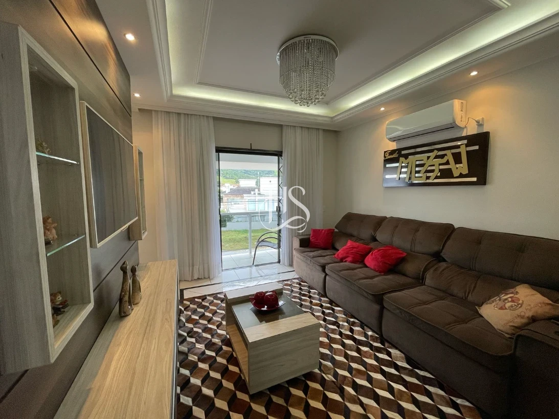 Casa em Pedra Branca, Palhoça. 4 quartos, 236m². Imagem 9 de 35