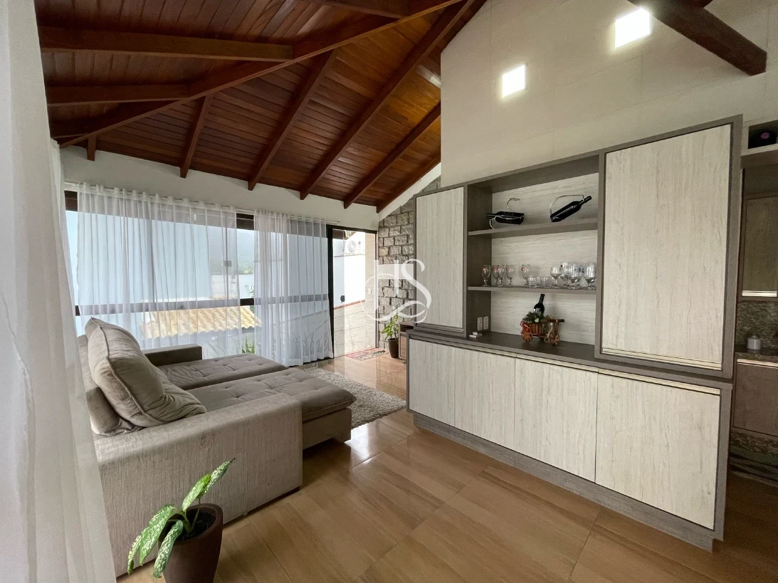 Casa em Pedra Branca, Palhoça. 4 quartos, 236m². Imagem 32 de 35