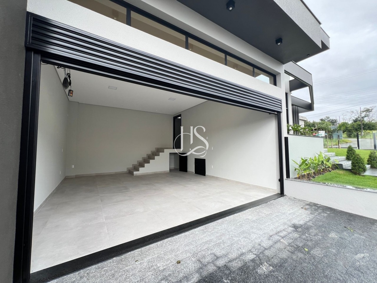 Casa em Pedra Branca, Palhoça. 3 quartos, 248m². Imagem 3 de 17