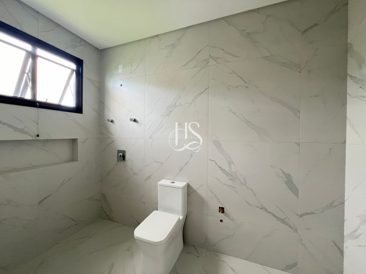 Casa em Pedra Branca, Palhoça. 3 quartos, 248m². Imagem 10 de 17