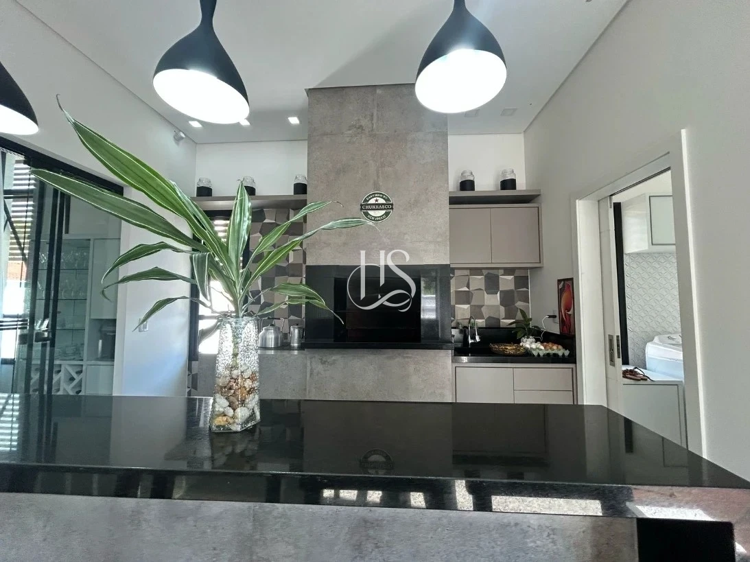 Casa em Centro, Águas Mornas. 3 quartos, 327m². Imagem 10 de 14