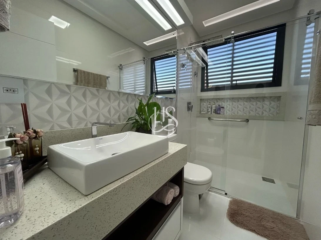 Casa em Centro, Águas Mornas. 3 quartos, 327m². Imagem 6 de 14