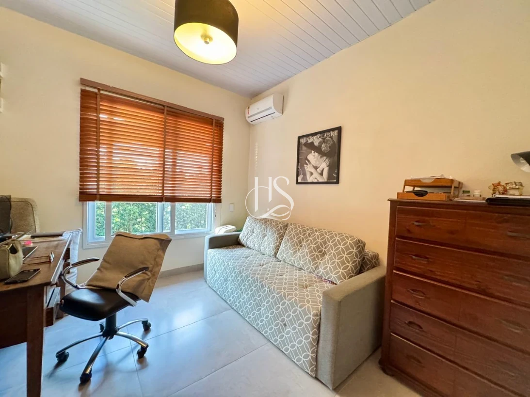 Casa em Sul do rio, Santo Amaro da Imperatriz. 3 quartos, 378m². Imagem 15 de 50