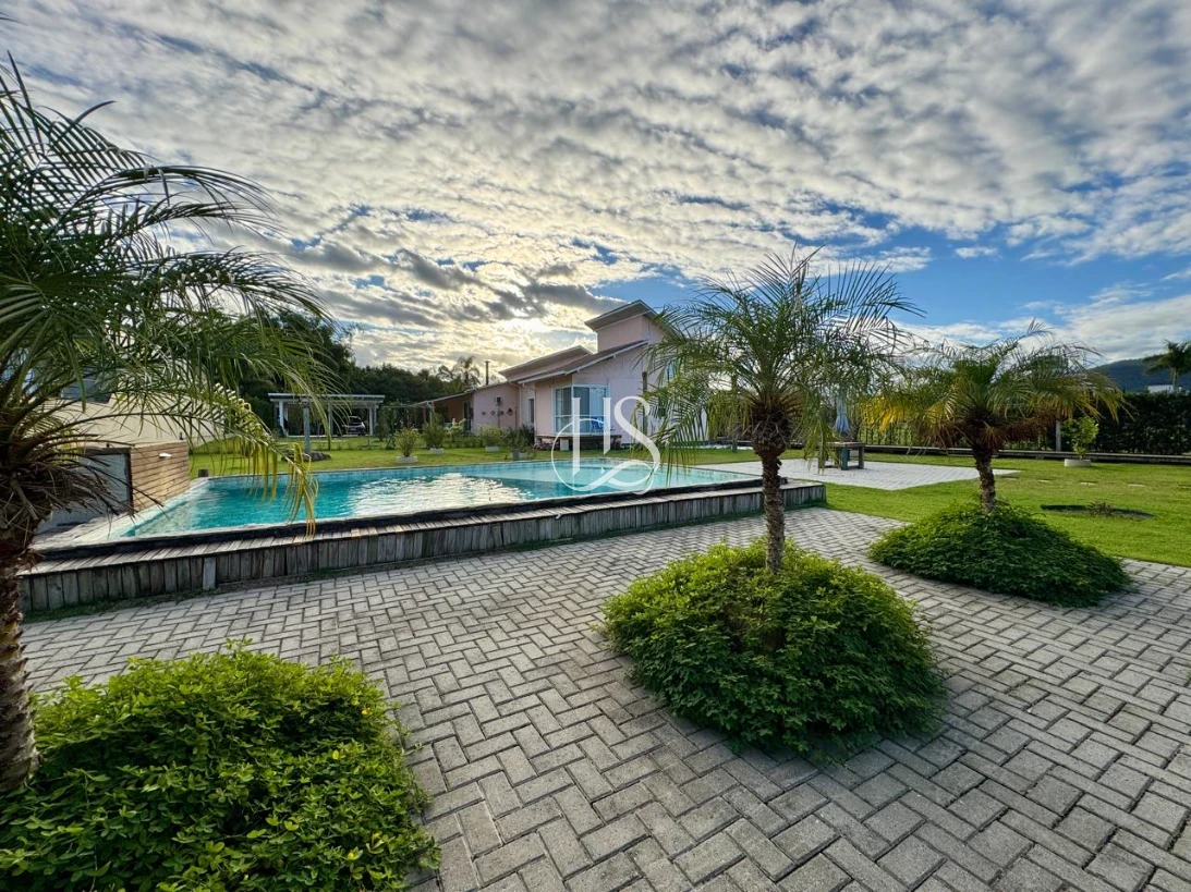 Casa em Sul do rio, Santo Amaro da Imperatriz. 3 quartos, 378m². Imagem 26 de 50