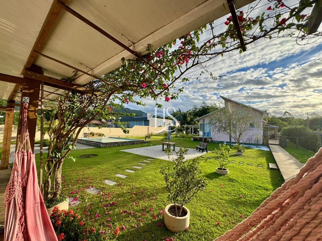 Casa em Sul do rio, Santo Amaro da Imperatriz. 3 quartos, 378m². Imagem 32 de 50