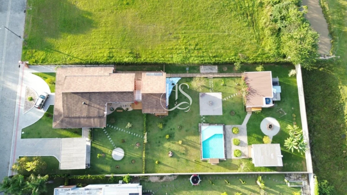 Casa em Sul do rio, Santo Amaro da Imperatriz. 3 quartos, 378m². Imagem 39 de 50