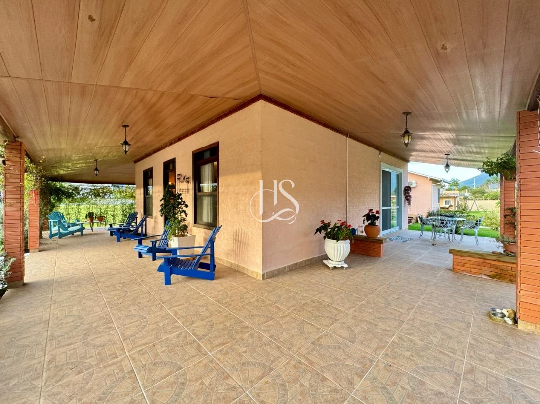 Casa em Sul do rio, Santo Amaro da Imperatriz. 3 quartos, 378m². Imagem 6 de 50