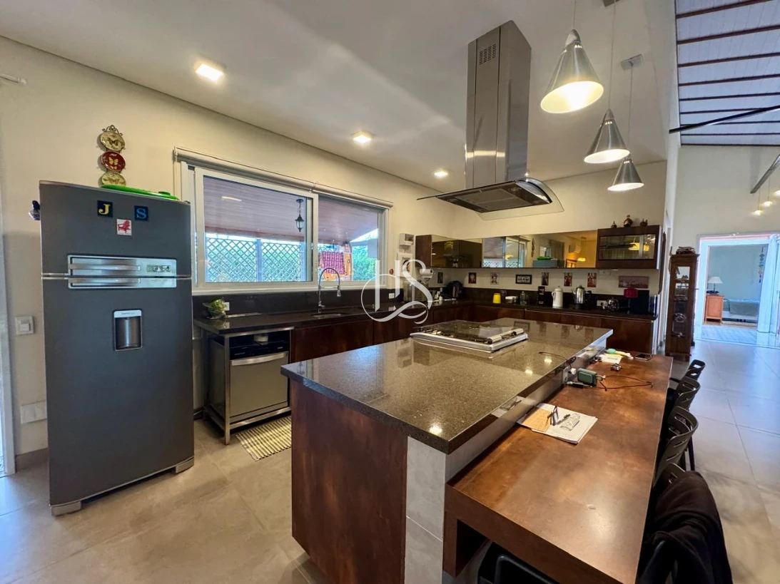 Casa em Sul do rio, Santo Amaro da Imperatriz. 3 quartos, 378m². Imagem 11 de 50