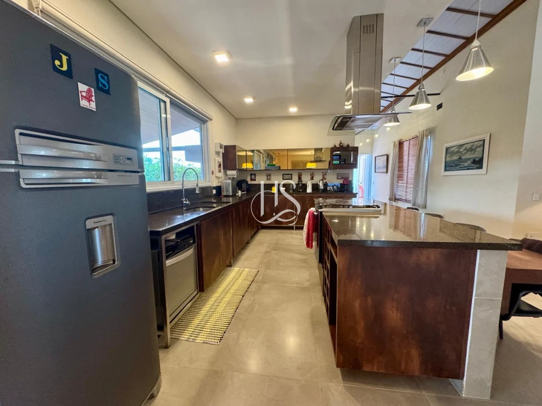 Casa em Sul do rio, Santo Amaro da Imperatriz. 3 quartos, 378m². Imagem 12 de 50