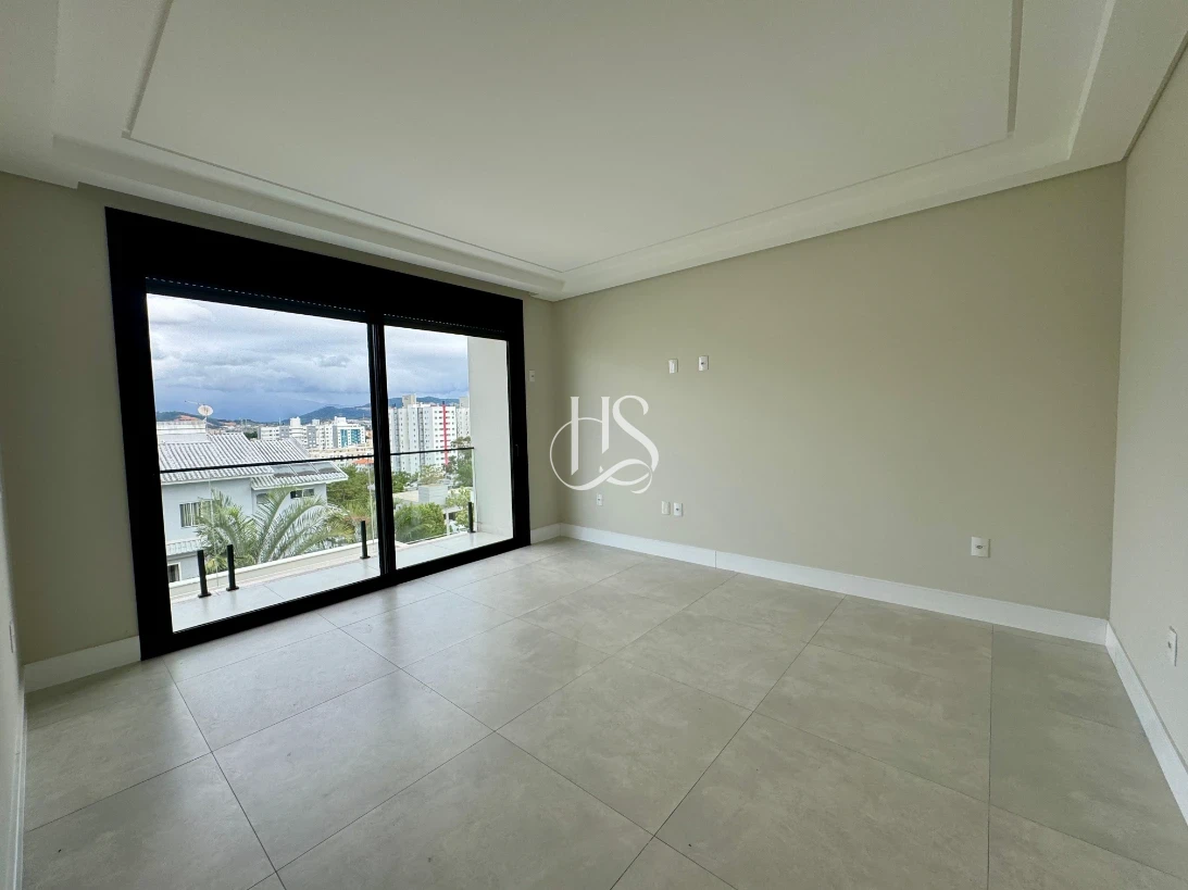 Casa em Pedra Branca, Palhoça. 4 quartos, 317m². Imagem 9 de 28