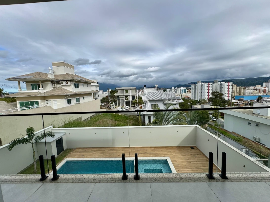 Casa em Pedra Branca, Palhoça. 4 quartos, 317m². Imagem 11 de 28