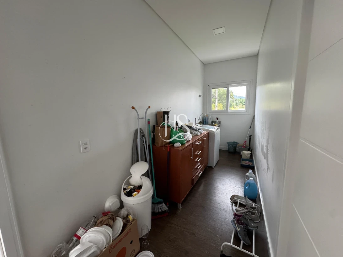 Casa em Sul do rio, Santo Amaro da Imperatriz. 4 quartos, 339m². Imagem 17 de 34