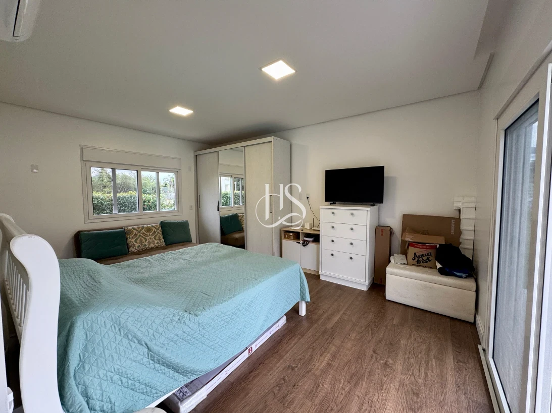 Casa em Sul do rio, Santo Amaro da Imperatriz. 4 quartos, 339m². Imagem 19 de 34