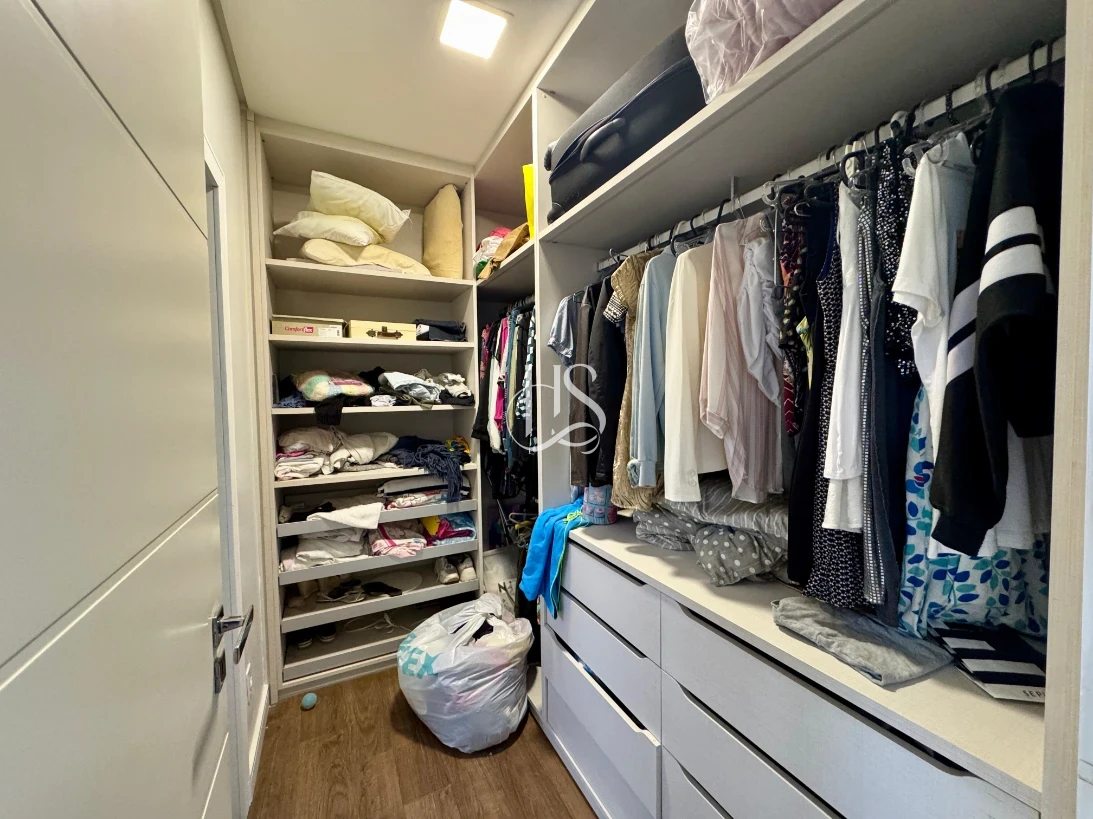 Casa em Sul do rio, Santo Amaro da Imperatriz. 4 quartos, 339m². Imagem 10 de 34