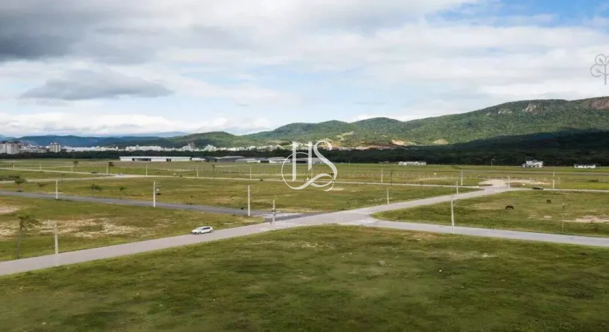 Terreno em Sertão do Maruim, São José. 0 quartos, 0m². Imagem 1 de 7