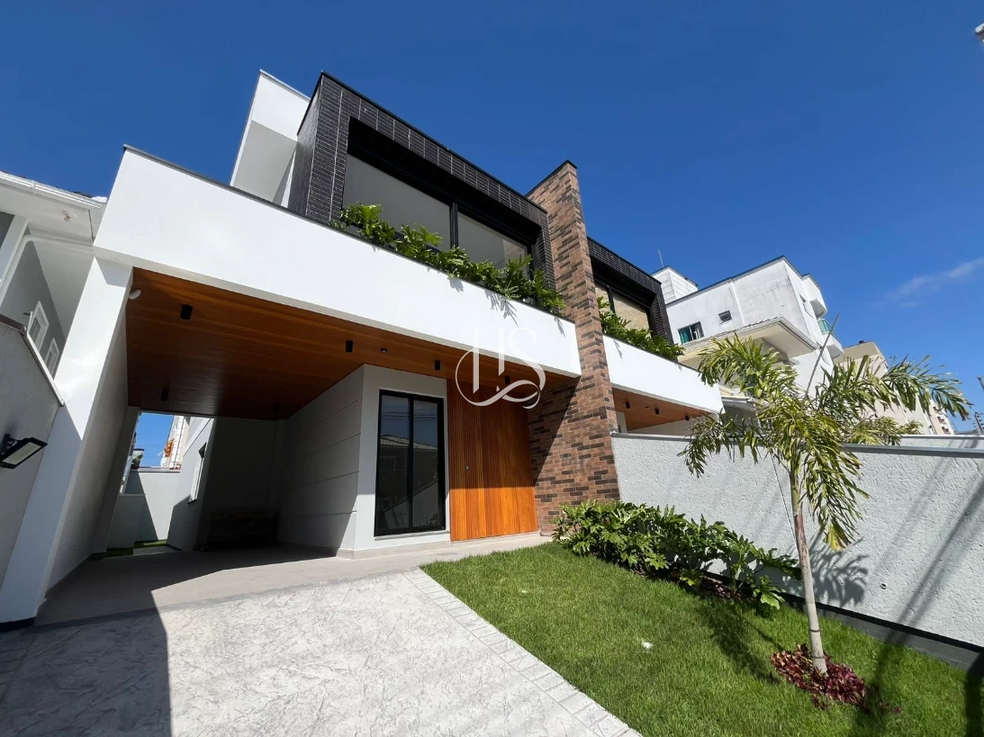 Sobrado Geminado em Pagani, Palhoça. 3 quartos, 150m². Imagem 1 de 15