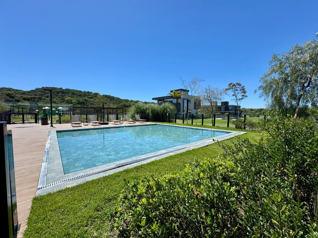 Terreno em Pedra Branca, Palhoça. 0 quartos, 0m². Imagem 9 de 25