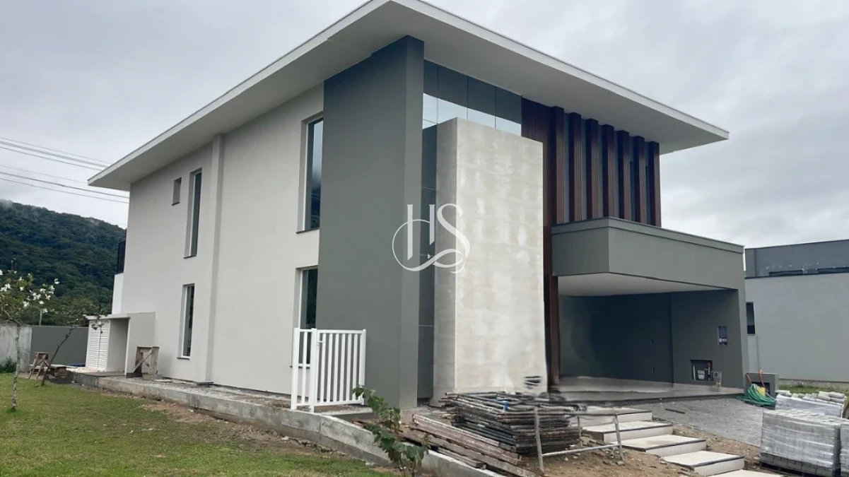 Casa em Pedra Branca, Palhoça. 4 quartos, 275m². Imagem 3 de 46