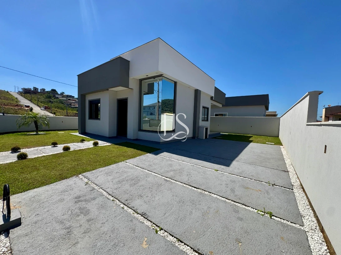 Casa em Alto Aririú, Palhoça. 3 quartos, 81m². Imagem 1 de 11