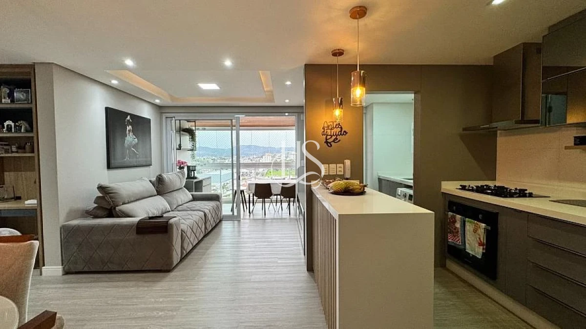 Apartamento em Pagani, Palhoça. 3 quartos, 108m². Imagem 2 de 50