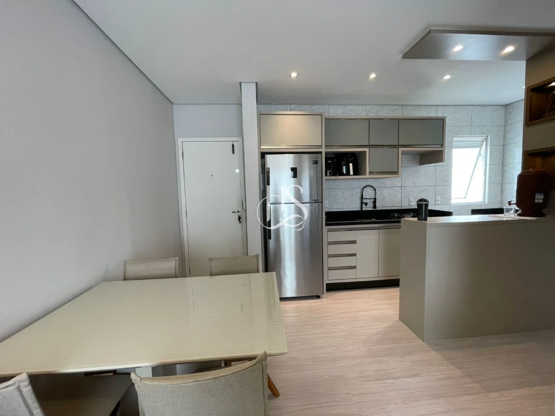 Apartamento em Aririú, Palhoça. 2 quartos, 52m². Imagem 2 de 31