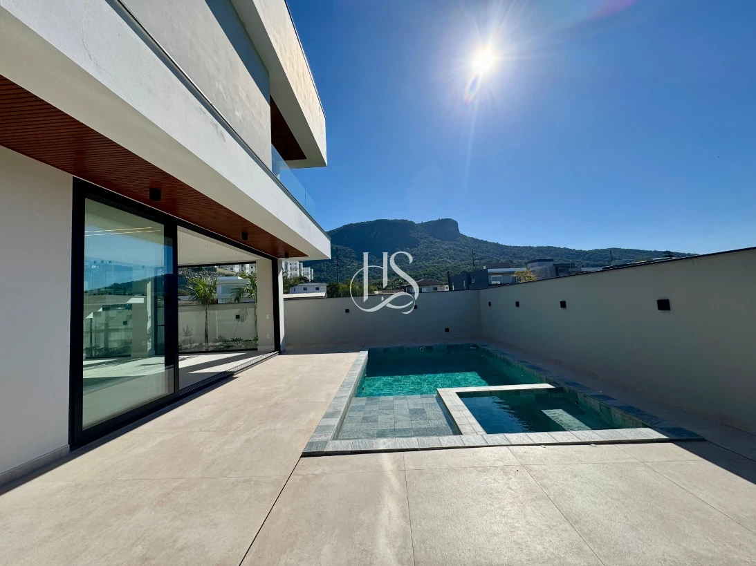 Casa em Pedra Branca, Palhoça. 3 quartos, 262m². Imagem 29 de 50