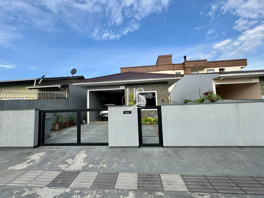 Casa em Barra do Aririú, Palhoça. 2 quartos, 63m². Imagem 1 de 10