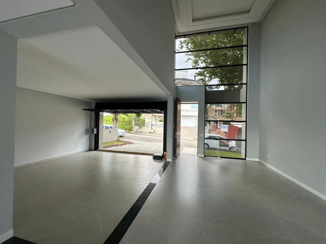 Casa em Pedra Branca, Palhoça. 3 quartos, 307m². Imagem 3 de 32