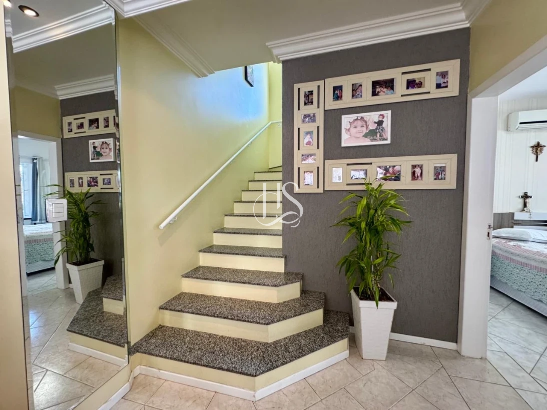 Casa em Pedra Branca, Palhoça. 3 quartos, 153m². Imagem 13 de 28