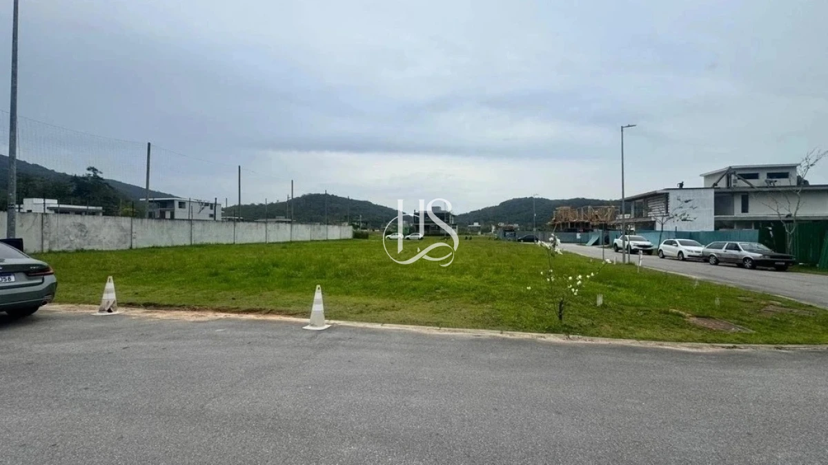 Terreno em Pedra Branca, Palhoça. 0 quartos, 0m². Imagem 3 de 32