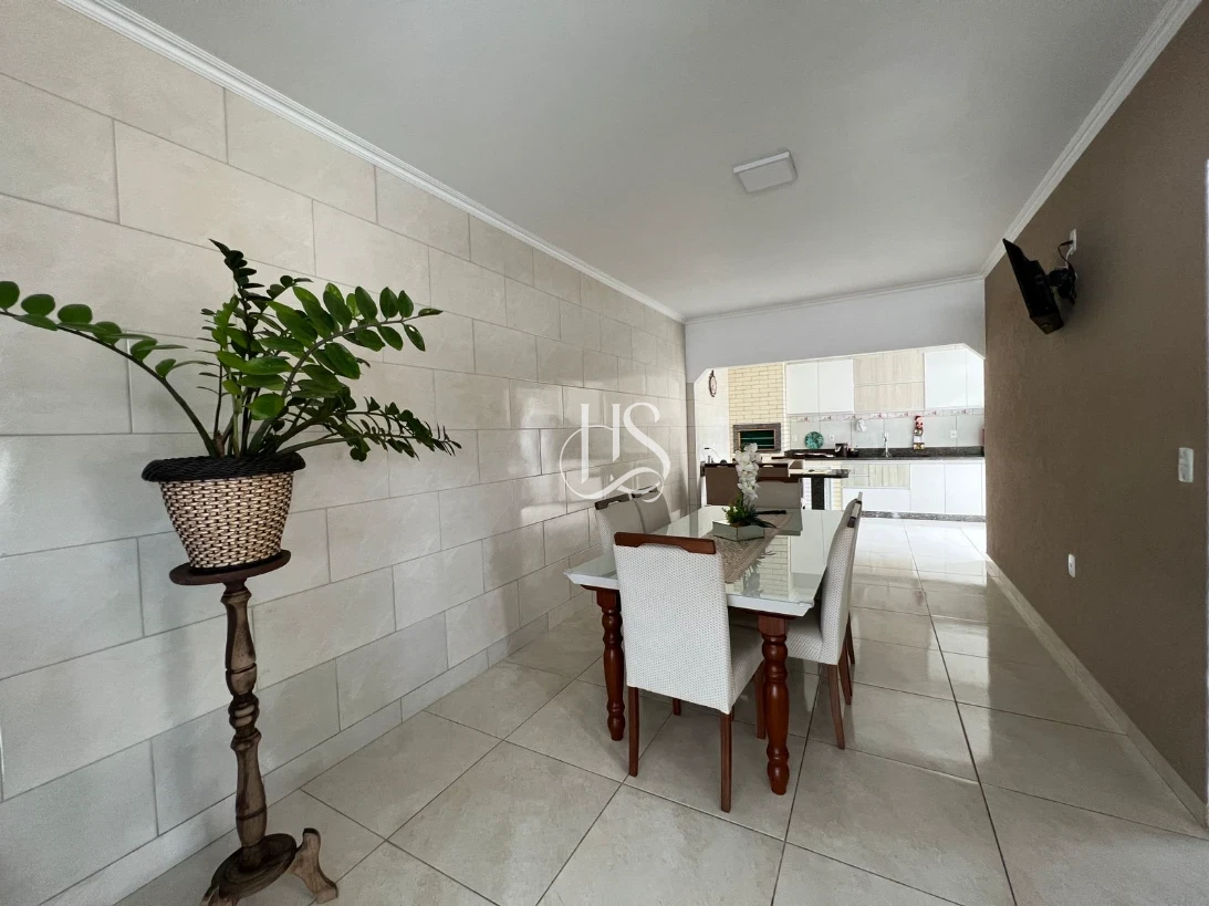 Casa em Aririú, Palhoça. 2 quartos, 102m². Imagem 4 de 14