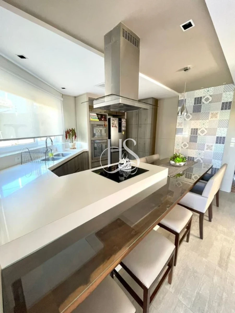 Casa em Aririú, Palhoça. 2 quartos, 300m². Imagem 10 de 40